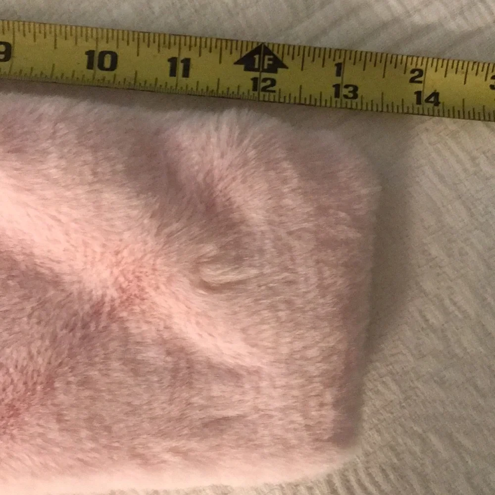 New Old Navy Soft Pink Hooded Fuzzy Coat with Gold Bow Buttons 3 T 3T Girl’s